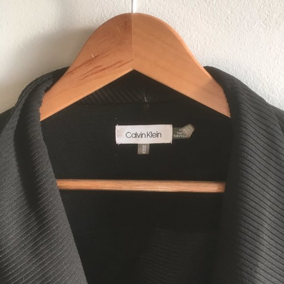 Calvin Klein NWOT Cardigan Vest in Ribbed Black Fabric sz M - Picture 2 of 5